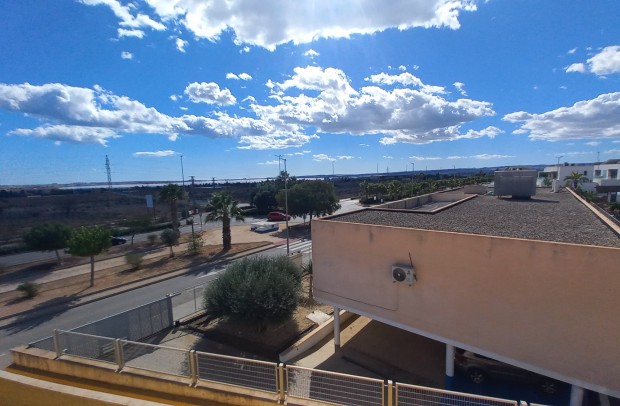 Resale - Apartment - Los Montesinos - La Herrada