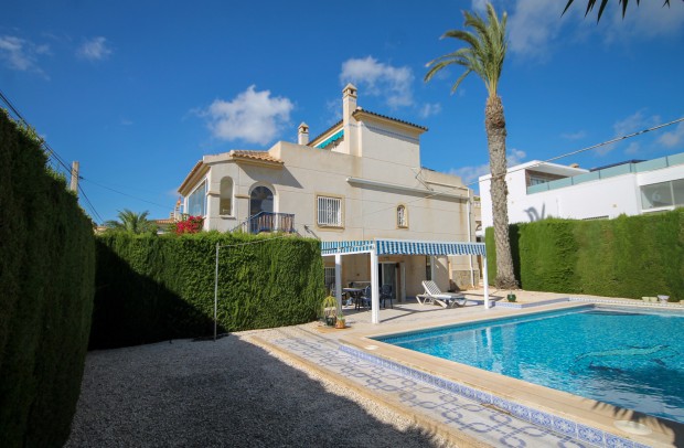 Reventa - Detached House / Villa - San Miguel de Salinas