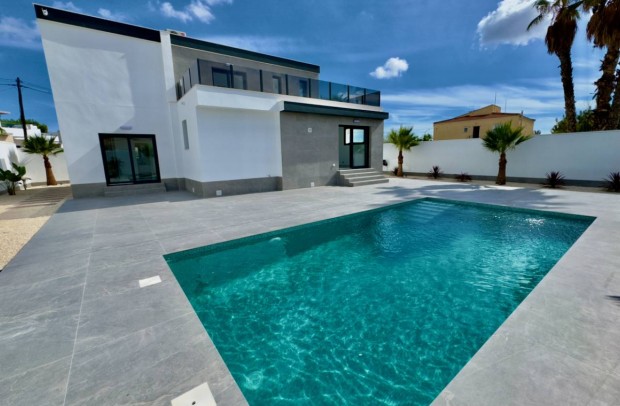 Reventa - Detached House / Villa - Ciudad Quesada