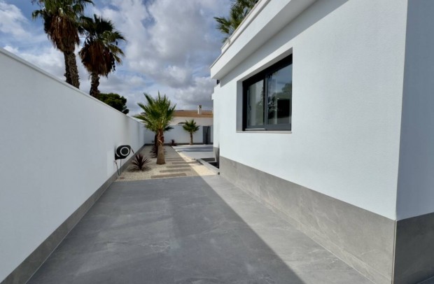 Reventa - Detached House / Villa - Ciudad Quesada