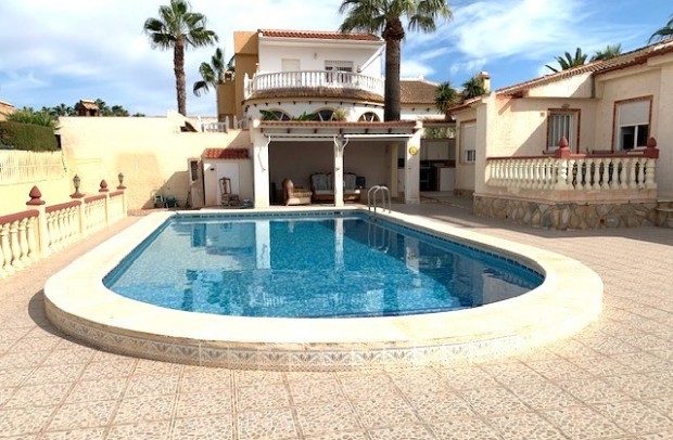 Reventa - Detached House / Villa - Torrevieja - San Luis