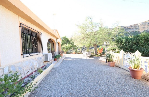 Resale - Detached House / Villa - Crevillent - Crevillente