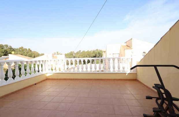 Resale - Detached House / Villa - Orihuela Costa - Playa Flamenca