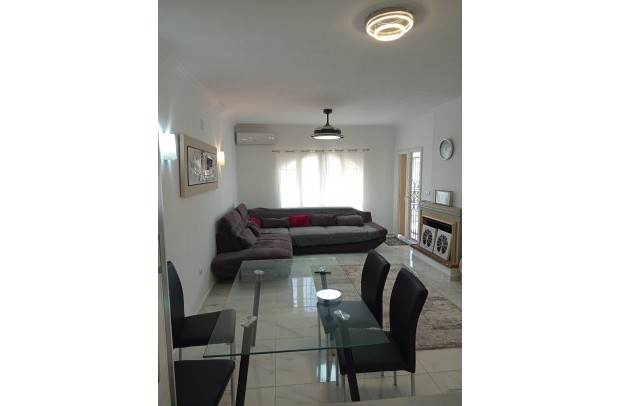 Resale - Townhouse - Orihuela Costa - Villamartin