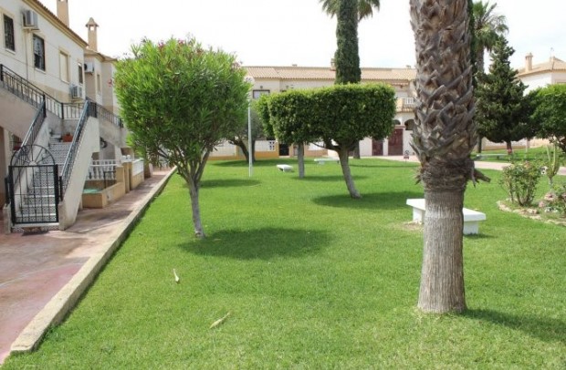 Revente - Apartment - Torrevieja - Aguas Nuevas