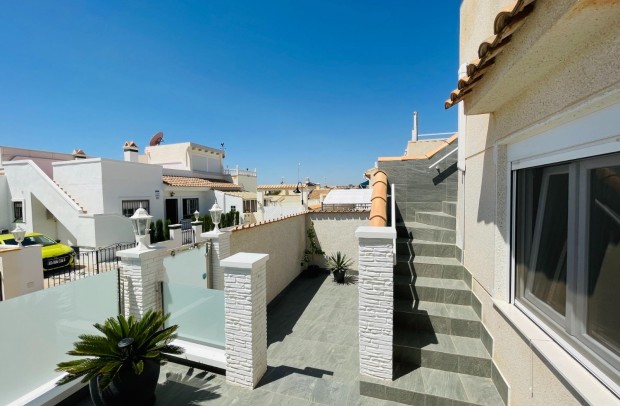 Resale - Town house - Orihuela Costa - Playa Flamenca