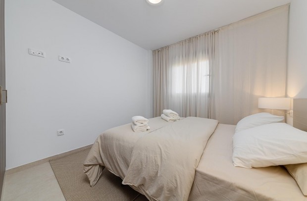 Resale - Apartment - Orihuela Costa - Villamartín