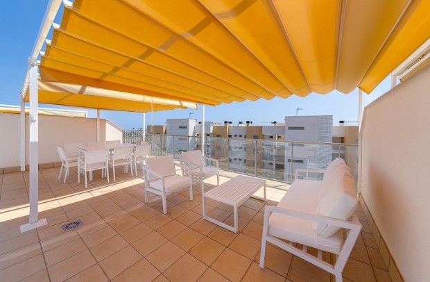 Resale - Apartment - Orihuela Costa - Villamartín