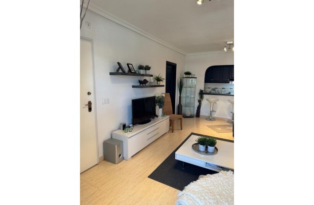 Resale - Apartment - Punta Prima