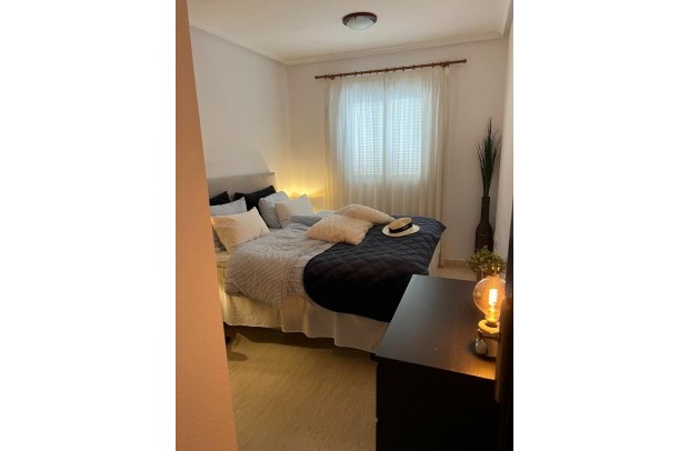 Resale - Apartment - Punta Prima