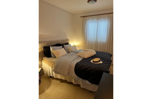 Resale - Apartment - Punta Prima