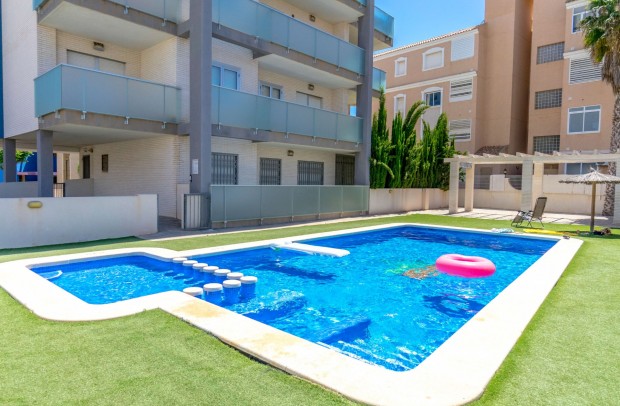 Resale - Apartment - Orihuela Costa - Agua Marina