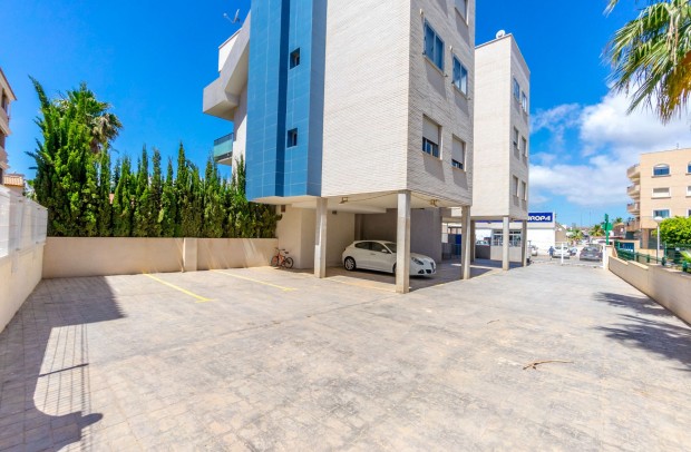 Resale - Apartment - Orihuela Costa - Agua Marina