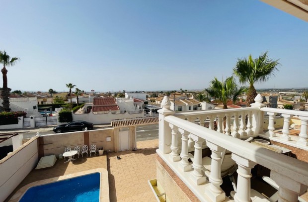 Revente - Detached House / Villa - Ciudad Quesada