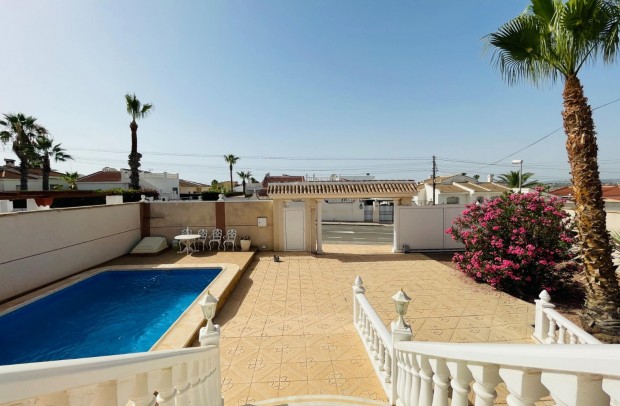 Revente - Detached House / Villa - Ciudad Quesada