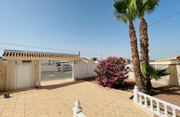 Revente - Detached House / Villa - Ciudad Quesada