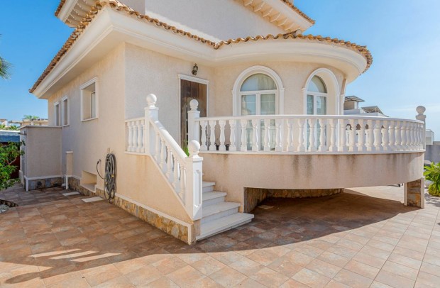 Reventa - Detached House / Villa - Ciudad Quesada