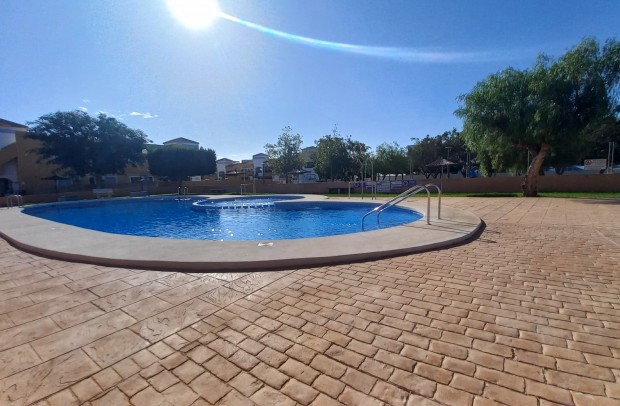 Resale - Apartment - Los Montesinos - La Herrada