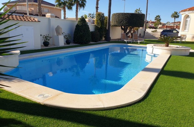 Revente - Detached House / Villa - Ciudad Quesada