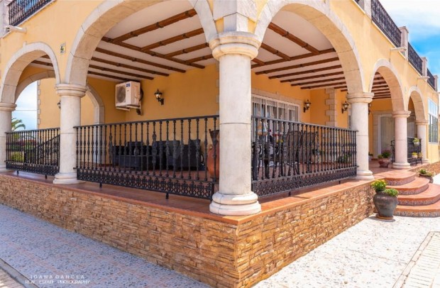 Resale - Detached House / Villa - Orihuela - La Campaneta