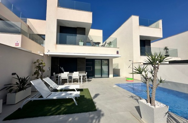 Revente - Detached House / Villa - Benijófar - Costa Blanca