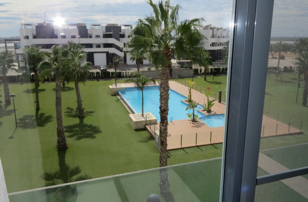 Resale - Apartment - Guardamar del Segura - EL RASO