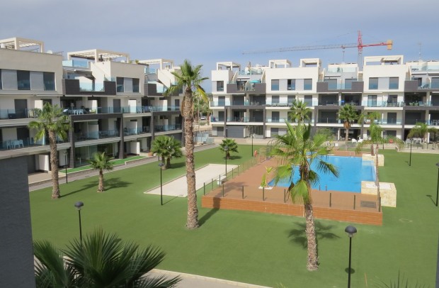 Resale - Apartment - Guardamar del Segura - EL RASO