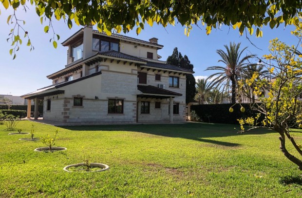 Reventa - Detached House / Villa - Cabo Roig - Cabo Roig Playa