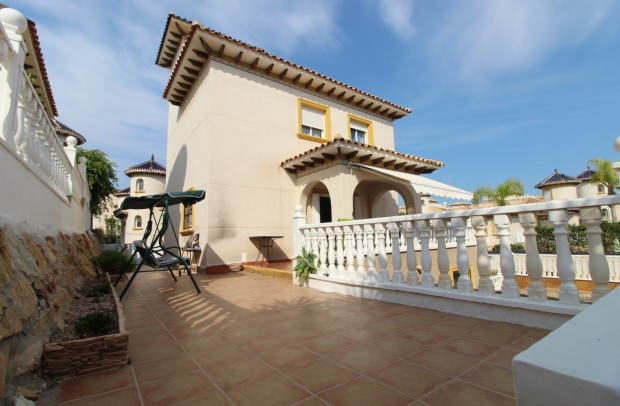 Revente - Detached House / Villa - Orihuela Costa - La Zenia