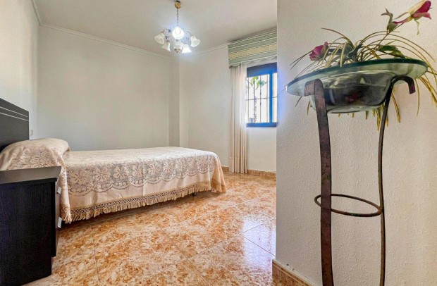 Resale - Apartment - San Miguel de Salinas - Pueblo