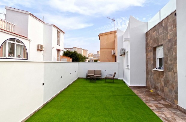 Resale - Bungalow - Orihuela Costa - Playa Flamenca