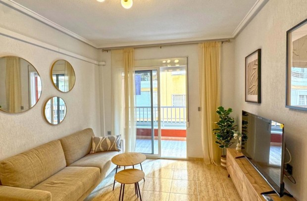 Revente - Apartment - Torrevieja - Playa del Cura