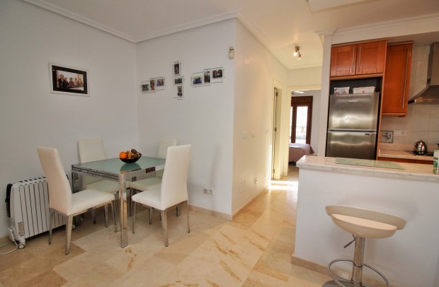 Resale - Apartment - Villamartin - PAU 8