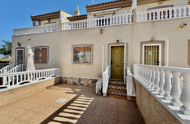 Reventa - Detached House / Villa - Ciudad Quesada - La  Marquesa Golf