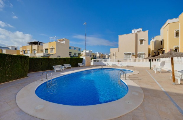 Resale - Town house - Orihuela Costa - Los Altos