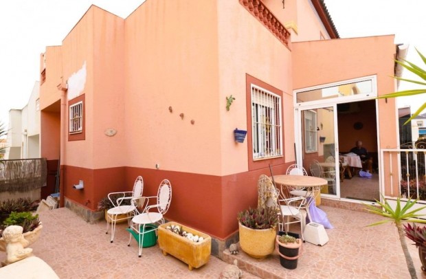 Revente - Detached House / Villa - Torrevieja - Los Balcones - Los Altos del Edén