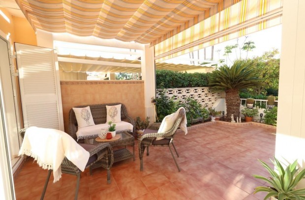 Revente - Detached House / Villa - Torrevieja - Los Balcones