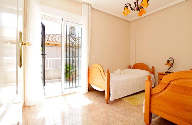 Reventa - Detached House / Villa - Torrevieja - Los Frutales