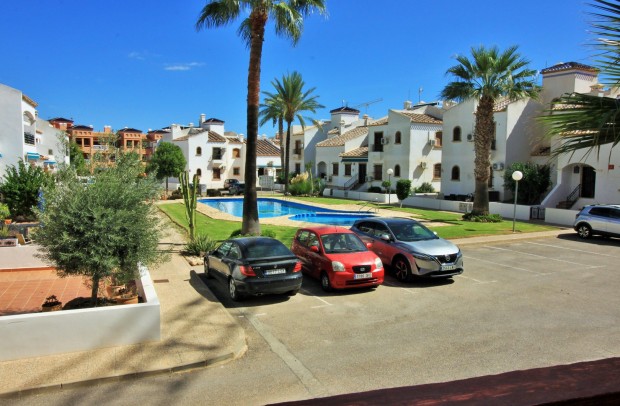 Resale - Apartment - Villamartin - PAU 8