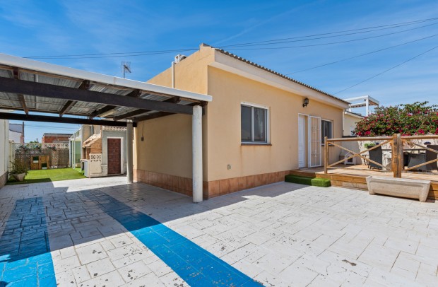 Reventa - Detached House / Villa - Torrevieja