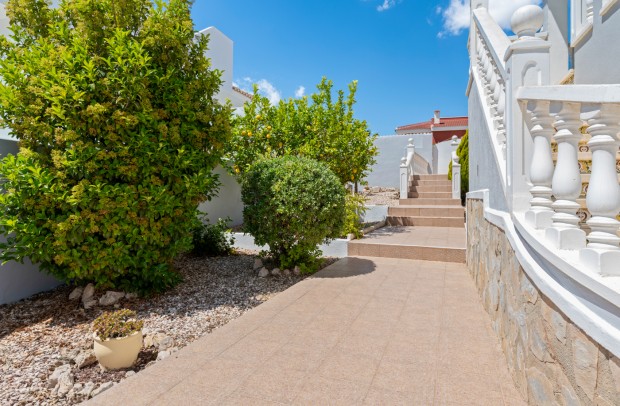 Revente - Detached House / Villa - Ciudad Quesada