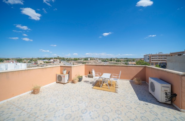 Resale - Apartment - Los Montesinos