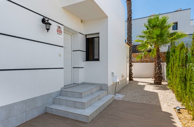 Reventa - Detached House / Villa - Ciudad Quesada