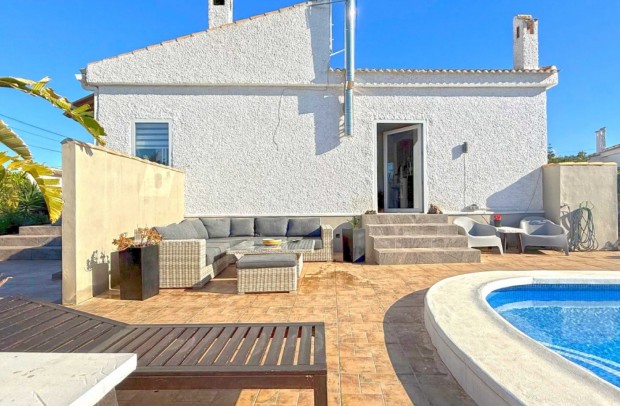 Reventa - Detached House / Villa - Torrevieja - La Siesta - El Salado -  Torreta