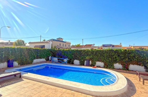 Reventa - Detached House / Villa - Torrevieja - La Siesta - El Salado -  Torreta