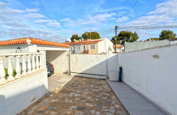 Reventa - Adosado - Torrevieja - Los Balcones - Los Altos del Edén