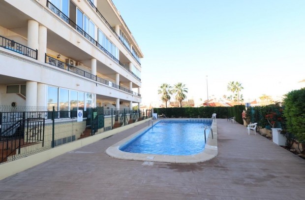 Revente - Apartment - Orihuela Costa - Punta Prima