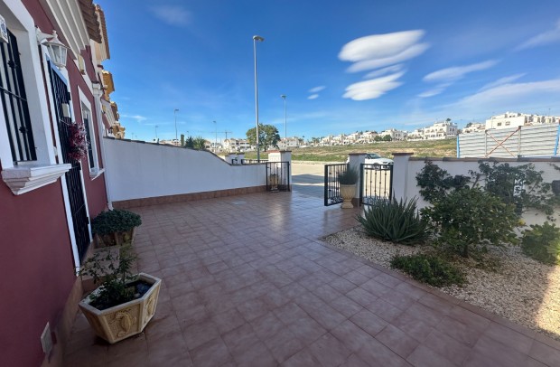 Reventa - Town house / semi detached - Orihuela - Entre Naranjos Vistabella