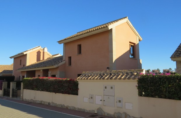 Resale - Detached House / Villa - Algorfa - La Finca Golf Resort