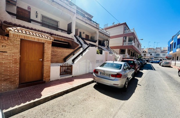 Revente - Detached House / Villa - Torrevieja - Playa de los Locos